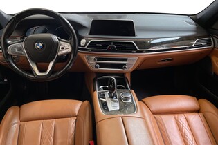 BMW 740 vaihtoauto