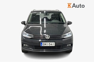Volkswagen Touran vaihtoauto