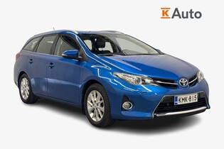 Toyota Auris vaihtoauto