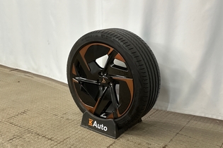 Cupra Tavascan vaihtoauto