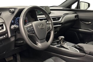Lexus UX vaihtoauto