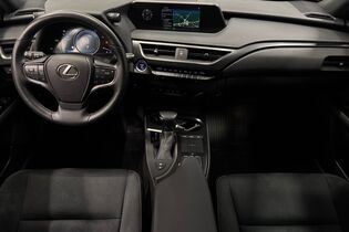 Lexus UX vaihtoauto