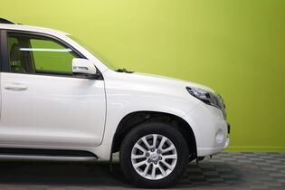 Toyota Land Cruiser vaihtoauto