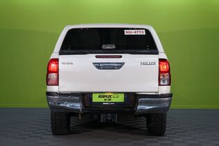 Toyota Hilux vaihtoauto