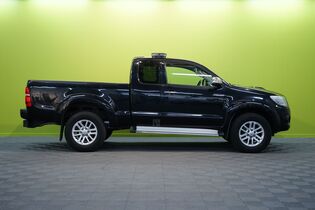 Toyota Hilux vaihtoauto