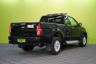 Toyota Hilux vaihtoauto