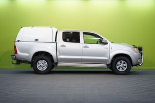 Toyota Hilux vaihtoauto