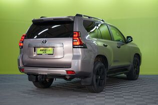 Toyota Land Cruiser vaihtoauto