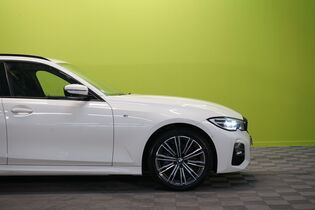 BMW 330 vaihtoauto