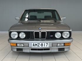 BMW M535i vaihtoauto