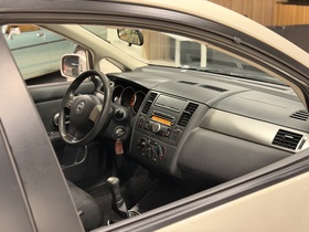 Nissan Tiida vaihtoauto