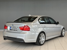 BMW 330 vaihtoauto