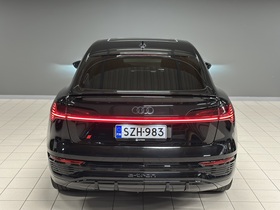 Audi Q8 e-tron vaihtoauto