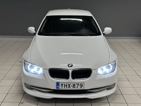 BMW 320 vaihtoauto