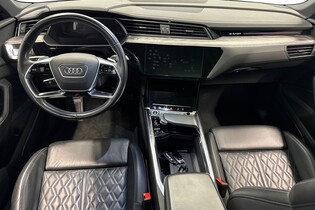Audi e-tron vaihtoauto