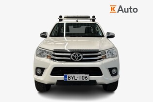 Toyota Hilux vaihtoauto