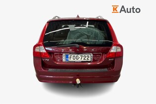 Volvo V70 vaihtoauto