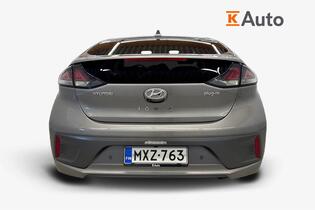 Hyundai IONIQ plug-in vaihtoauto