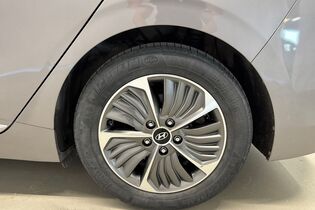 Hyundai IONIQ plug-in vaihtoauto