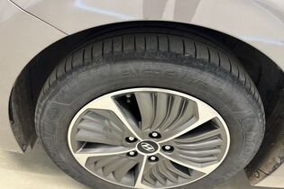 Hyundai IONIQ plug-in vaihtoauto