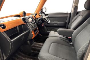 Toyota BB vaihtoauto