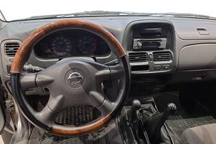 Nissan Pick-up vaihtoauto