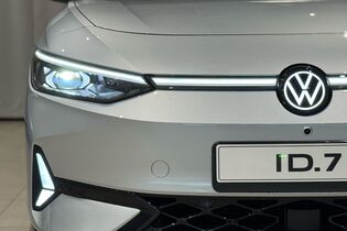 Volkswagen ID.7 vaihtoauto