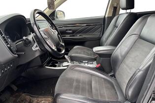 Mitsubishi Outlander PHEV vaihtoauto