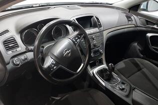 Opel Insignia vaihtoauto