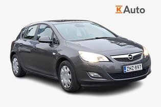 Opel Astra vaihtoauto