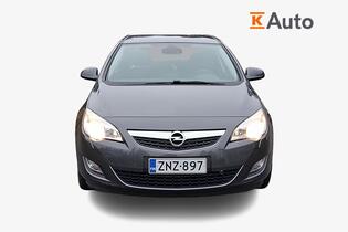 Opel Astra vaihtoauto