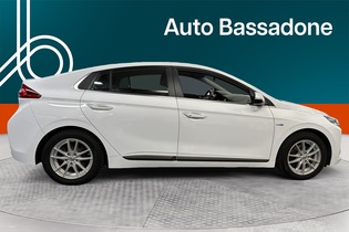 Hyundai IONIQ plug-in vaihtoauto