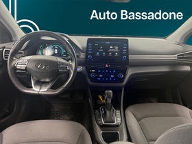 Hyundai IONIQ hybrid vaihtoauto