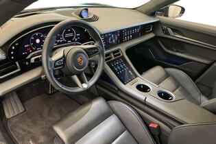 Porsche Taycan vaihtoauto