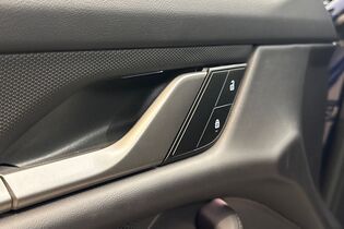 Porsche Taycan vaihtoauto