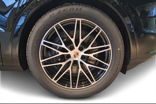 Porsche Cayenne vaihtoauto