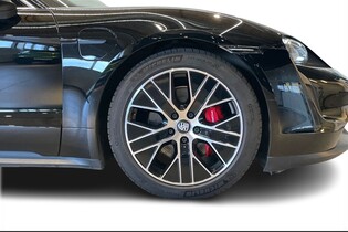 Porsche Taycan vaihtoauto