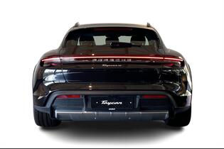 Porsche Taycan vaihtoauto