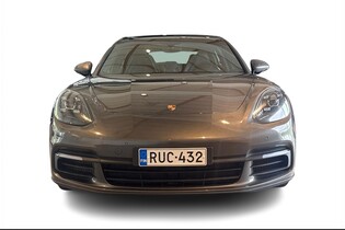 Porsche Panamera vaihtoauto