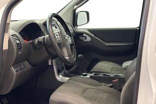 Nissan Navara vaihtoauto