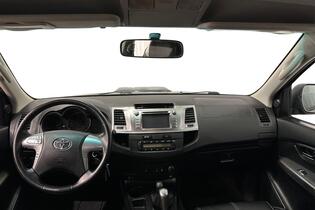 Toyota Hilux vaihtoauto