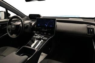 Toyota bZ4X vaihtoauto