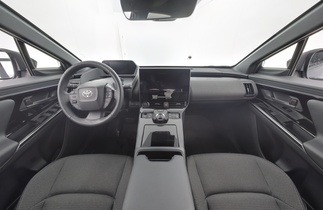 Toyota bZ4X vaihtoauto