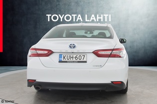 Toyota Camry vaihtoauto