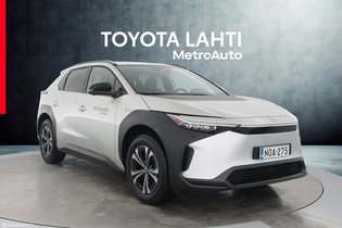 Toyota bZ4X vaihtoauto