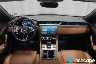 Jaguar F-PACE vaihtoauto