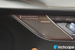 Jaguar F-PACE vaihtoauto