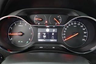 Opel Crossland X vaihtoauto