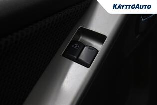 Nissan Navara vaihtoauto