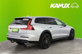 Volvo V60 Cross Country vaihtoauto